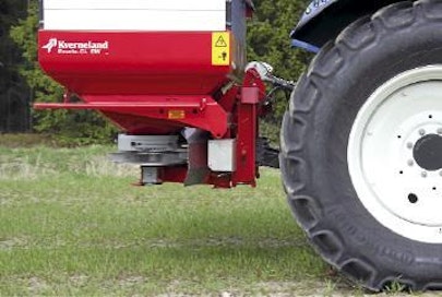 Moni käyttää keskipakolevityksessä työleveyden ohjeena valmistajan antamia taulukoita. 