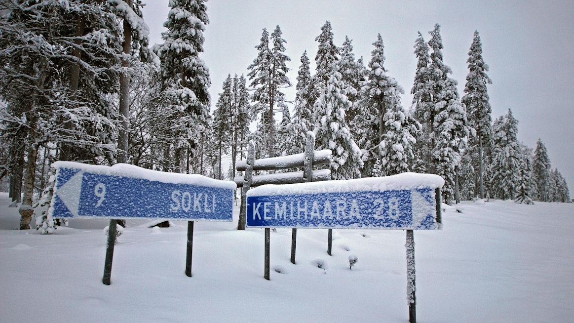 Sokli sijaitsee itäisessä Lapissa Savukosken kunnassa.