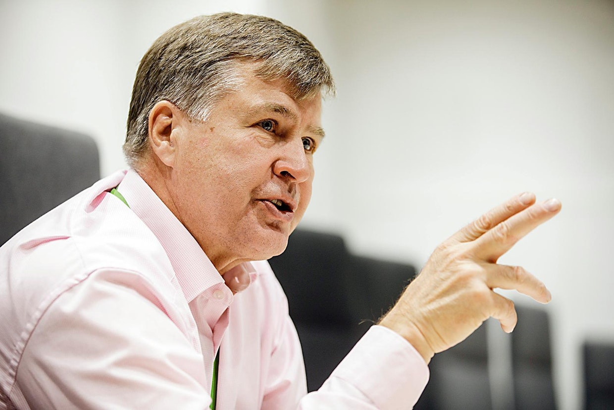 Mäntyöljy on arvokasta korkealuokkaista raaka-ainetta, jota voidaan käyttää kemianteollisuudessa, Metsä Groupin emoyhtiön Metsäliitto Osuuskunnan hallituksen puheenjohtaja Martti Asunta korostaa.