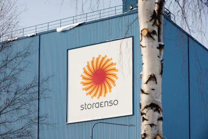 Stora Enson mukaan paperi ei ole enää konsernin strateginen kasvualue. Neljä paperitehdasta on tarkoitus myydä yhdessä tai erillisinä kauppoina.