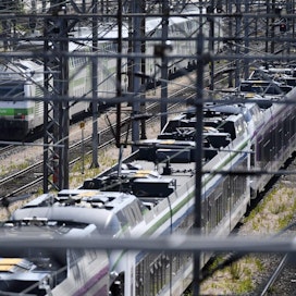 Hallitus päätti rautateiden henkilöliikenteen kilpailun avaamisesta huhtikuussa. LEHTIKUVA / VESA MOILANEN