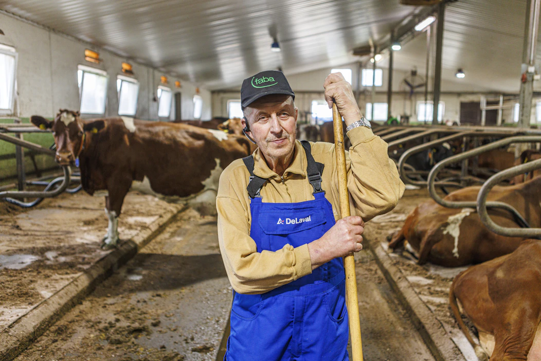 Matti Kumpulainen kertoo, että taistelu salmonellaa vastaan tuntui loputtomalta. Ilman vakuutusta siitä ei olisi selvitty.