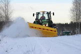 Osa auroista vetää liittymät puhtaiksi, mutta kaikilla tällaisia stoppareita ei ole.