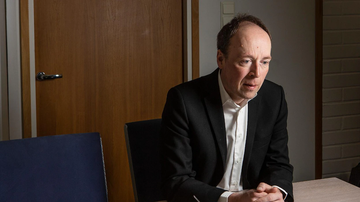 Jussi Halla-aho avasi perussuomalaisten puoluevaltuuston kokouksen lauantaina kello 10.