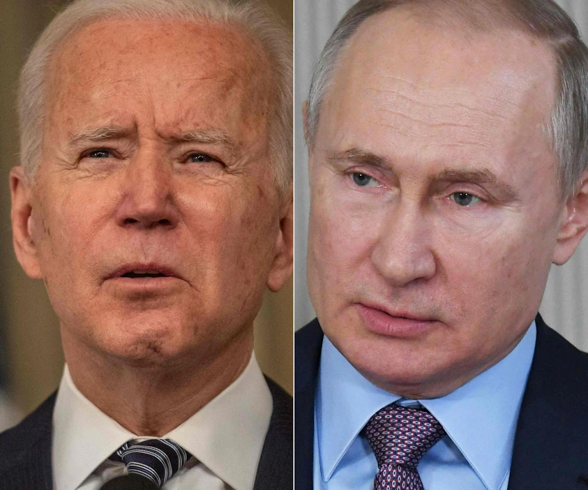 USA:n presidentti Joe Biden (vas.) sanoi tv-haastattelussa uskovansa Venäjän presidentin Vladimir Putinin olevan tappaja ja että tämä joutuu maksamaan yrityksistään mustamaalata Bidenia viime vuoden presidentinvaalien alla. Lehtikuva/AFP