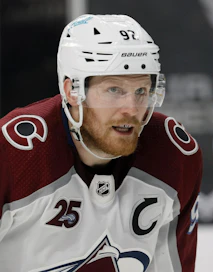 Landeskog ja muut Ruotsin NHL-tähdet ovat kokoontuneet Tukholmaan maan jääkiekkoliiton kutsusta. LEHTIKUVA / AFP