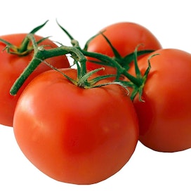 Kun vastaajilta kysyttiin kasveja, joita he haluaisivat kasvattaa, listan kärkeen nousivat tomaatti ja muut vihannekset.