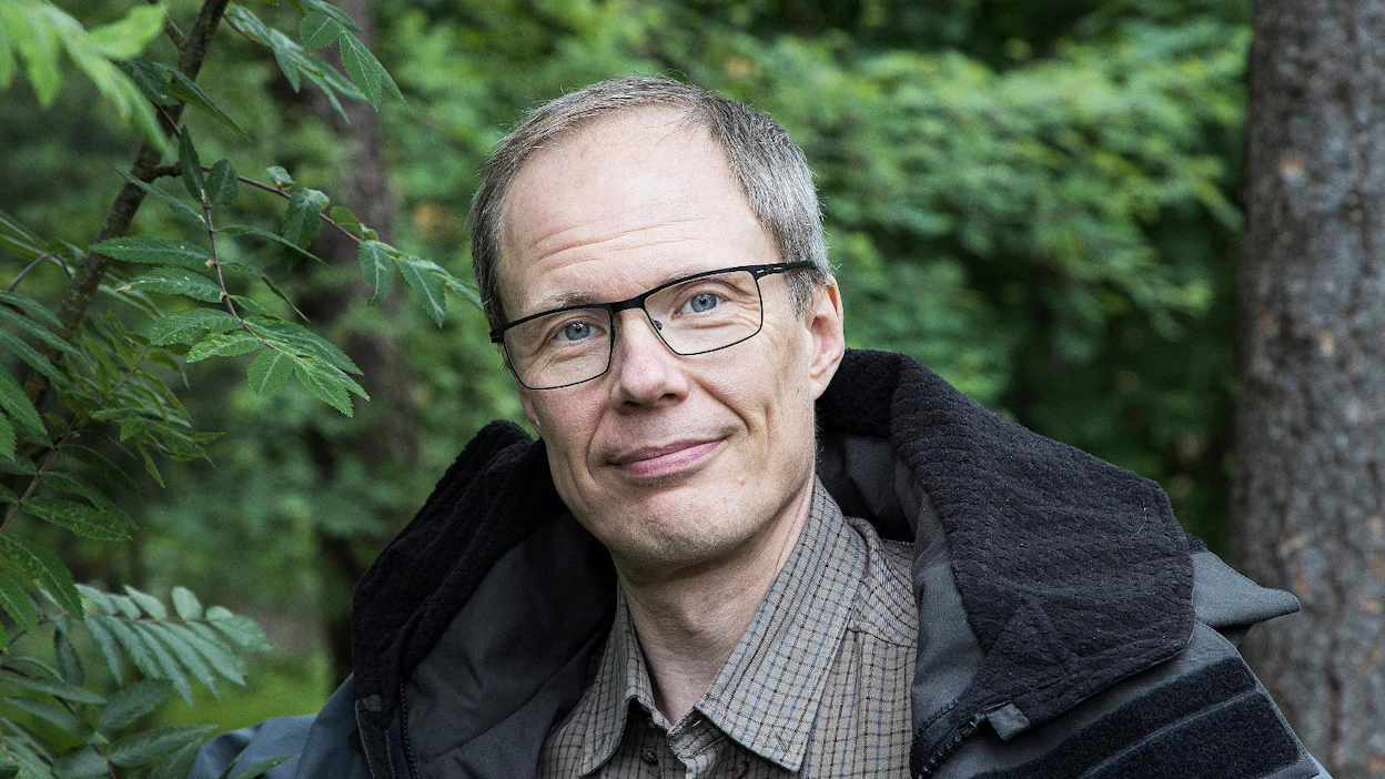 ”Omasta puolestani koen yhteydenpidon Finanssivalvontaan olleen kaikissa vaiheissa asiallista ja ammattimaista”, Juha Koponen sanoo.