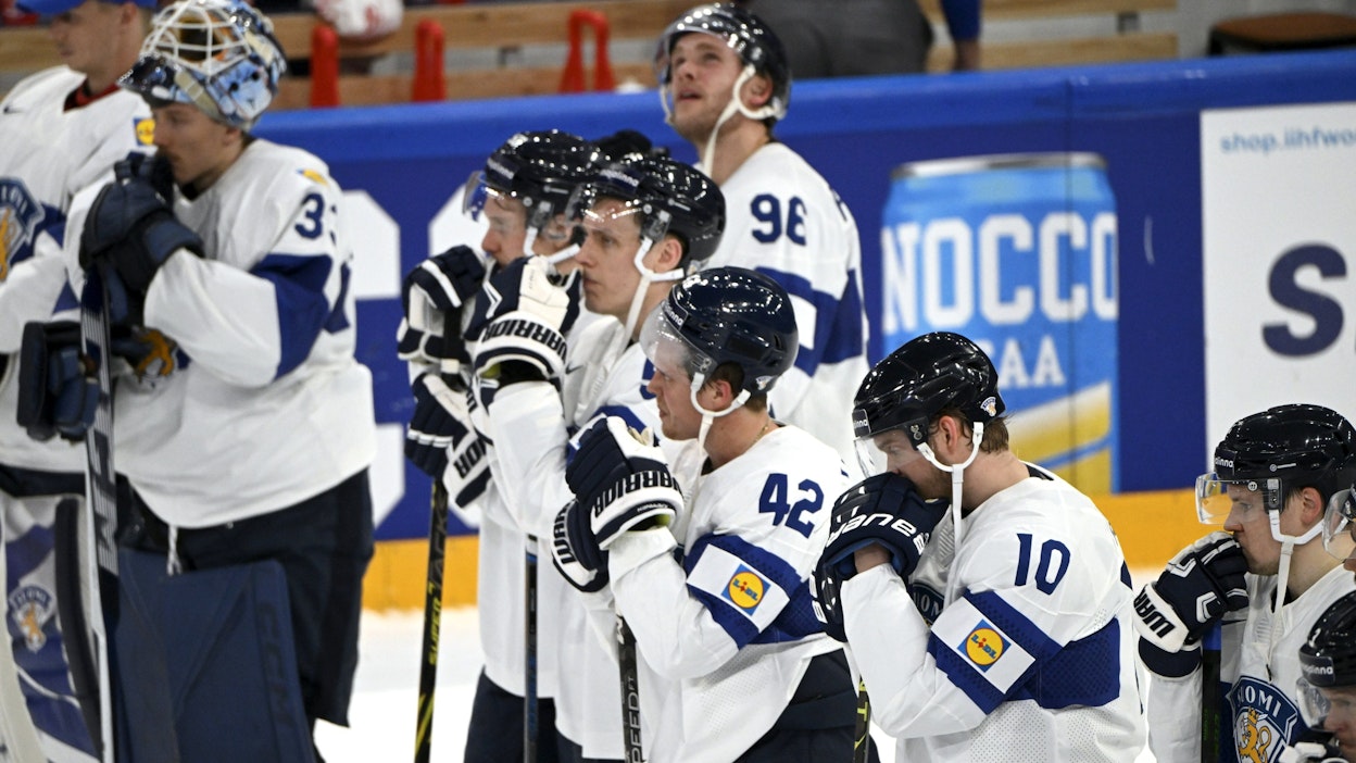 Suomen miesten jääkiekkomaajoukkue hävisi MM-kisojen puolivälierissä Kanadalle 1–4. LEHTIKUVA / Jussi Nukari. 
