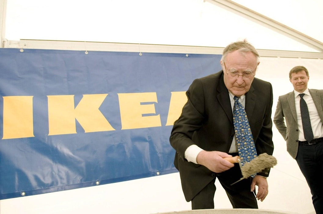 Kamprad vieraili Kuopiossa vuonna 2011. LEHTIKUVA / Timo Hartikainen