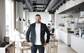 Sataman Viilun ravintolapäällikkönä Jyväskylässä toimii <strong id="strong-a8b34ff527ee50d4fe992b76be373c85">Jaska Lahti.</strong>