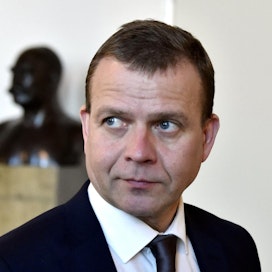 Petteri Orpo arvosteli hallitusta myös yrityksille suunnatun tuen pienuudesta.