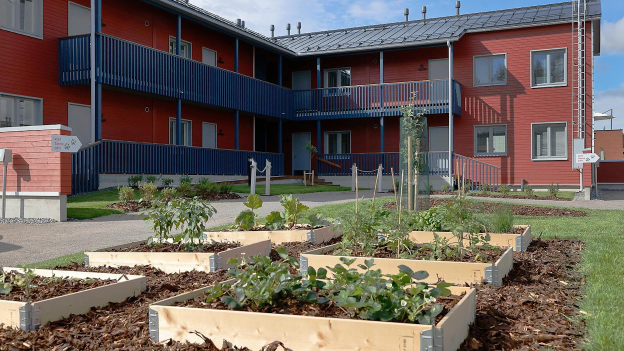 Tuusulan asuntomessualueella kaikista taloista laskettiin niiden hiilijalanjälki ja hiilikädenjälki.