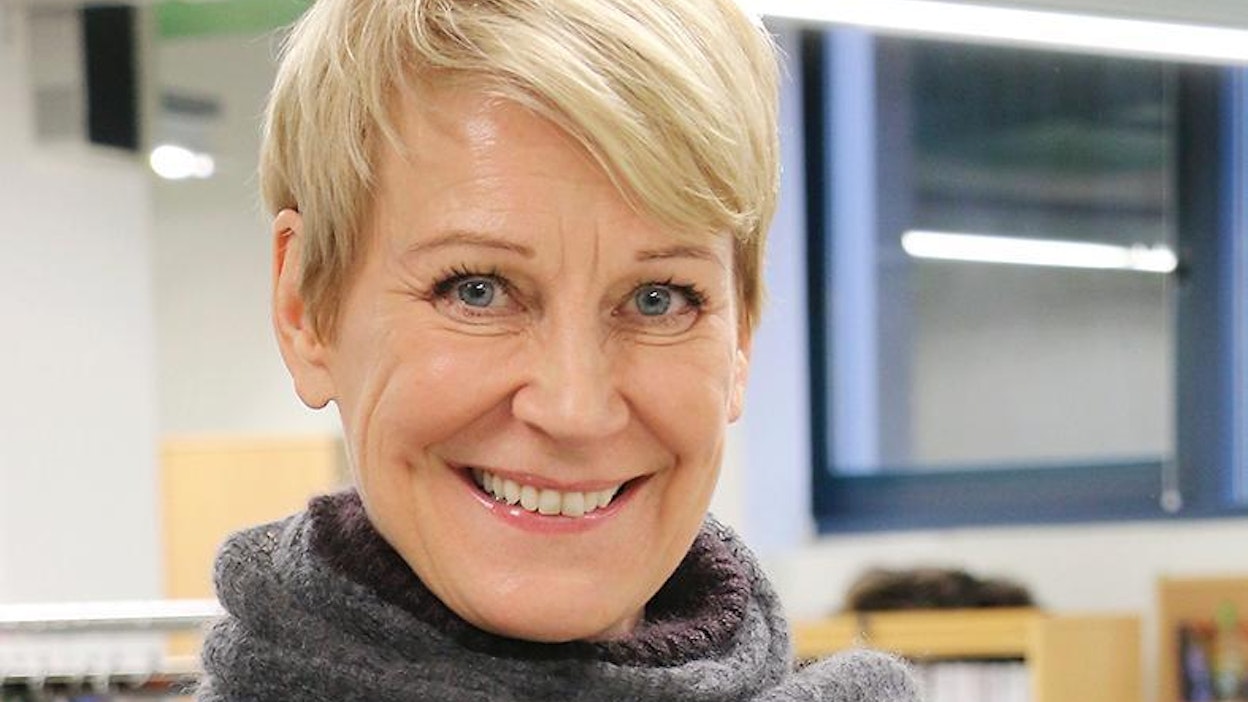 Leena Harkimo aloittaa turkisalan puolestapuhujana.