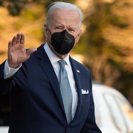 Yhdysvaltain presidentti Joe Biden pitää liittolaisten ja kumppaneiden kanssa puhelinkokouksen Ukrainan tilanteesta.