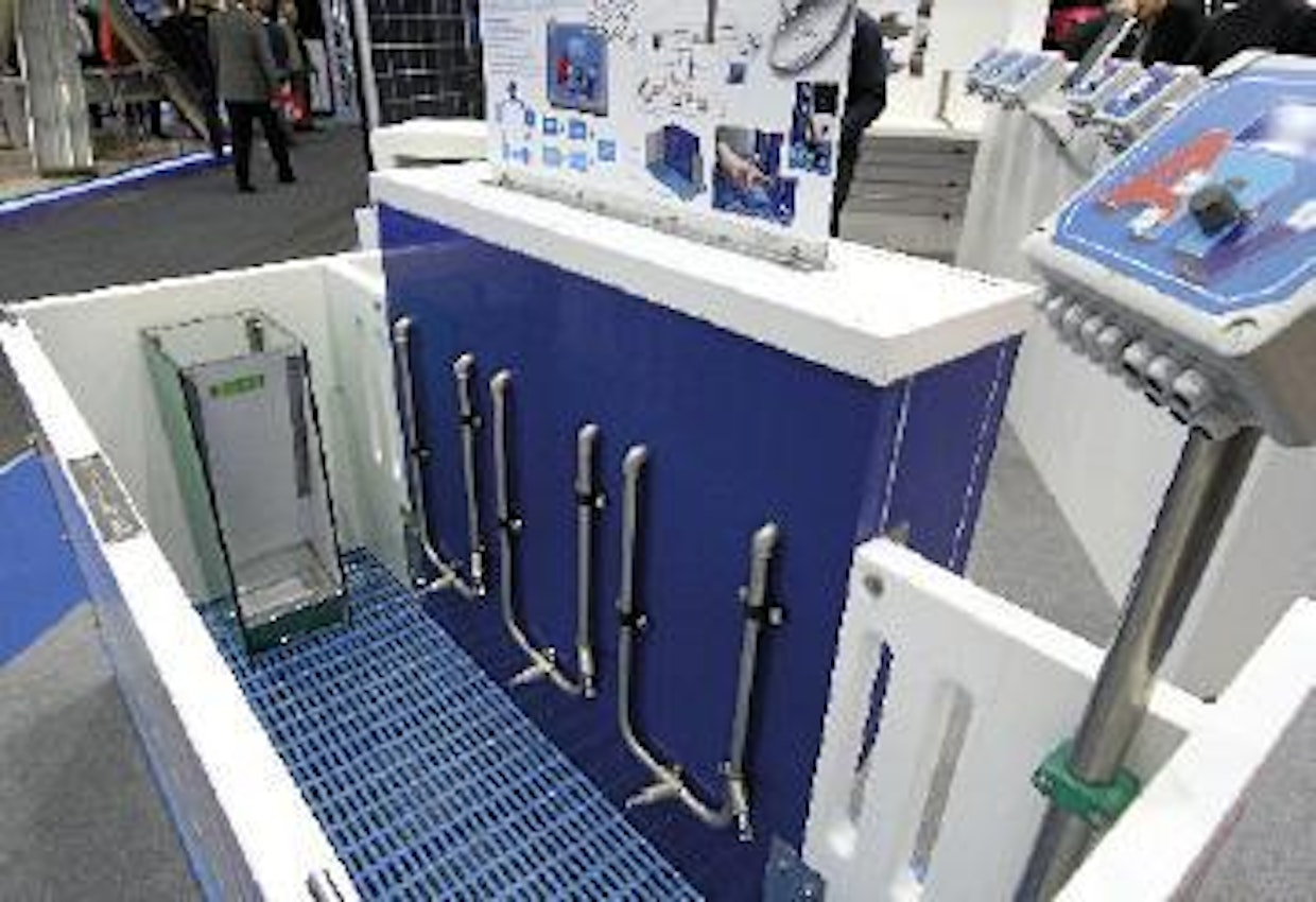 Hopeamitalilla palkittu ARV climate computer on uudentyyppinen ilmanvaihtoa säätävä tietokone lihasikalaan. Eläinten lämpö- tai kylmästressiä mitataan epäsuorasti havainnoimalla niiden juoman veden lämpötilaa. Karsinassa on kolme juomaventtiiliä, joista yhdestä tulee n. 25-asteista, yhdestä alle 20-asteista ja yhdestä yli 30-asteista vettä. Lämpö- tai kylmästressi havaitaan siitä, minkä lämpöistä vettä siat juovat useimmin. Sikalan ilmanvaihto ja lämmitystä säädetään tämän perusteella.