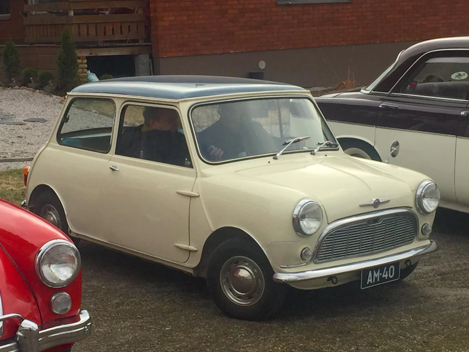 Urho Kekkosen entinen Mini on nähtävillä Lahden Classic Motorshowssa tänä viikonloppuna eli 5.-6.5.
