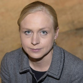 Kansanedustaja Elina Lepomäki lähtee ehdolle kokoomuksen puheenjohtajaksi.