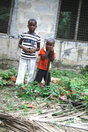 Jos afrikkalaisia veroparatiisisijoituksia verotettaisiin, valtiot saisivat liki 13 miljoonaa, Oxfam arvioi. Se takaisi opettajien palkat niin, että loputkin afrikkalaislapset pääsisivät kouluun eikä neljä miljoonaa lasta kuolisi terveydenhuollon puutteisiin.