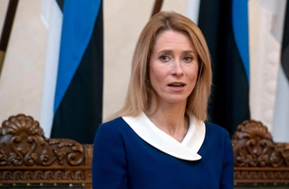 Viron pääministeri Kaja Kallaksen mukaan rajoitusten tavoitteena on vähentää ihmisten välisiä kontakteja ja siten katkoa tartuntaketjuja. LEHTIKUVA/AFP