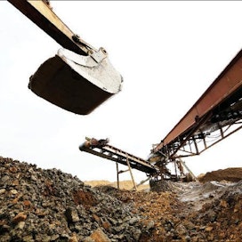 Saamelaiskäräjät on käyttänyt ahkerasti kaivoslain suomaa valitusoikeutta. Valitukset koskevat suurinta osaakaikista koneellisen kullankaivun huuhdonta- ja ympäristöluvista. Pekka Fali