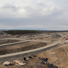 Boreal Biorefin Kemijärvelle suunnitteleman biojalostamon tontin viereen rakennetaan Suomen suurinta puuterminaalia, minne tulee sähköistetty ja perusparannettu rata.