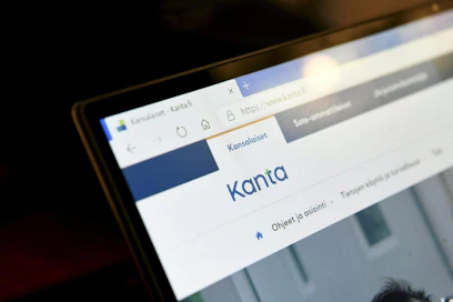 Kela muistuttaa, että Kanta-palvelut tai Kela eivät kehota käyttäjiä kirjautumaan Omakantaan sähköpostilla tulevan linkin kautta. LEHTIKUVA / Heikki Saukkomaa
