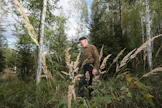 Ahti Jauhiainen suosii omissa metsissään sekapuustoja. Hän uskoo useamman puulajin metsän selviytyvän yksilajista paremmin myös luonnontuhoista.