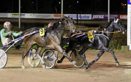 Hotshot Luca teki Kymenlaakso-Ajossa kaiken oikein ja jaksoi lopussa torjua vielä Cameron Evonkin lähentelyt.