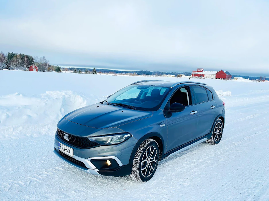 Tipo tarjoaa tilavan vaihtoehdon pieneksi perheautoksi.