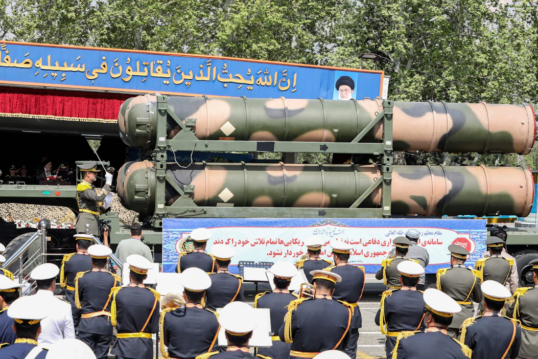 EU ryhtyy uusiin Iraniin kohdistuviin rajoituksiin, jotka liittyvät erityisesti miehittämättömiin ilma-aluksiin ja ohjuksiin.