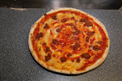 Kotipizza on kasvanut vauhdilla viime vuodet, ja pörssilistautuminen onnistui hyvin. Kuvassa uutuus, Härkis-pizza.
