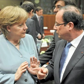 Saksan liittokanslerillaAngela Merkelillä ja Ranskan uudella presidentillä François Hollandella on hyvin erilaiset näkemykset eurokriisin ratkaisuista. Huippu-kokouksessa kaksikkokuitenkin vakuutteli toimivaa yhteistyötään. Felix Kindermann/DPA/LEHTIKUVA