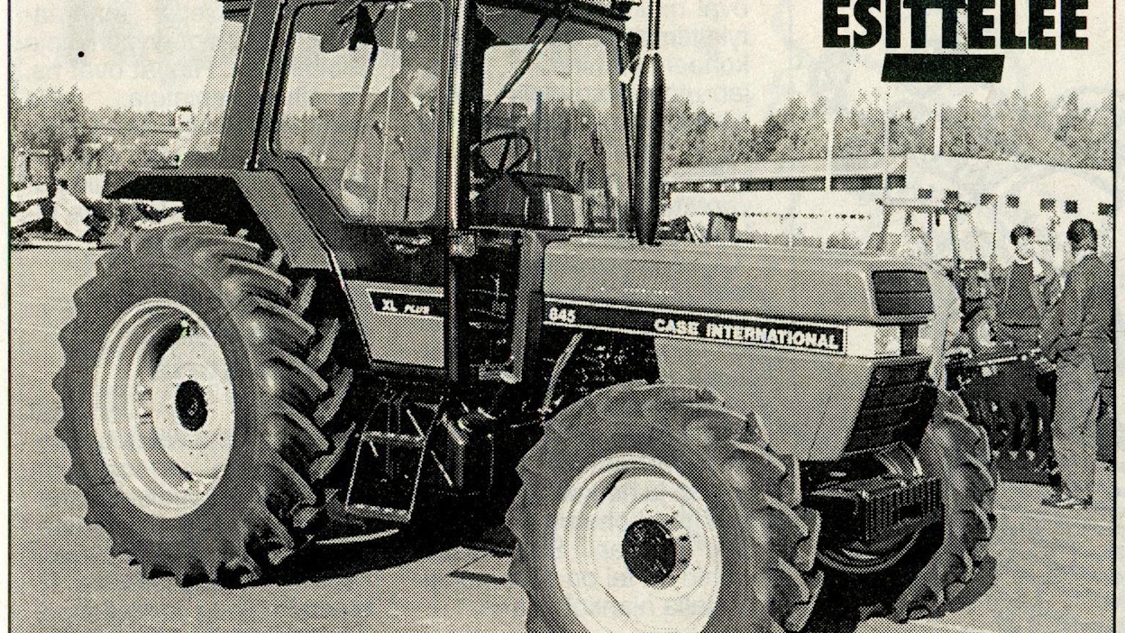Case IH 845 XL Plus -traktorin huippunopeus oli 40 km/h.