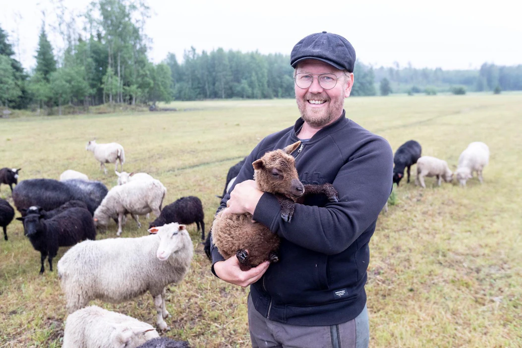 Lempääläläinen Asko Männistö on päätynyt monen mutkan kautta luomu- ja karjatilalliseksi, vaikka ajatus siitä onkin kytenyt hieman koko ajan.