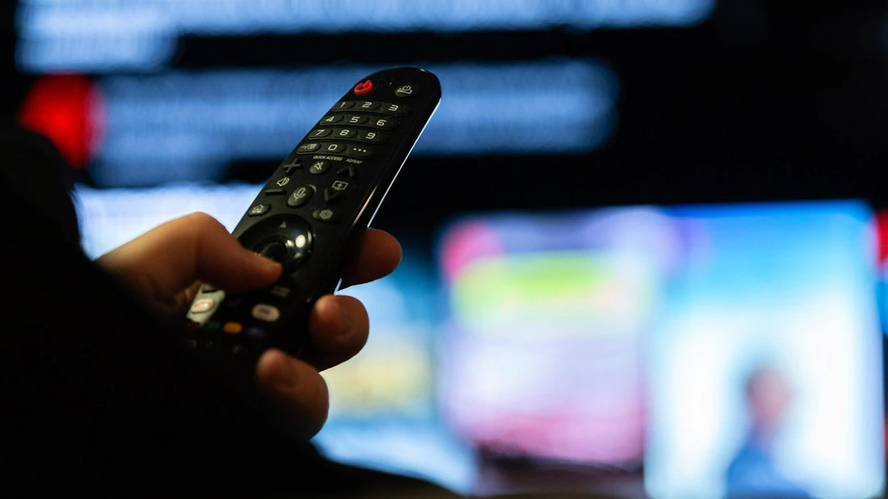 Kaapelitelevisioverkon kanavanumerot muuttuvat tänään niin, että televisiokanavien HD- eli teräväpiirtoversiot löytyvät jatkossa kanavaluettelosta ensimmäisinä, tiedottaa tietoliikenteen ja tietotekniikan keskusliitto FiCom.
