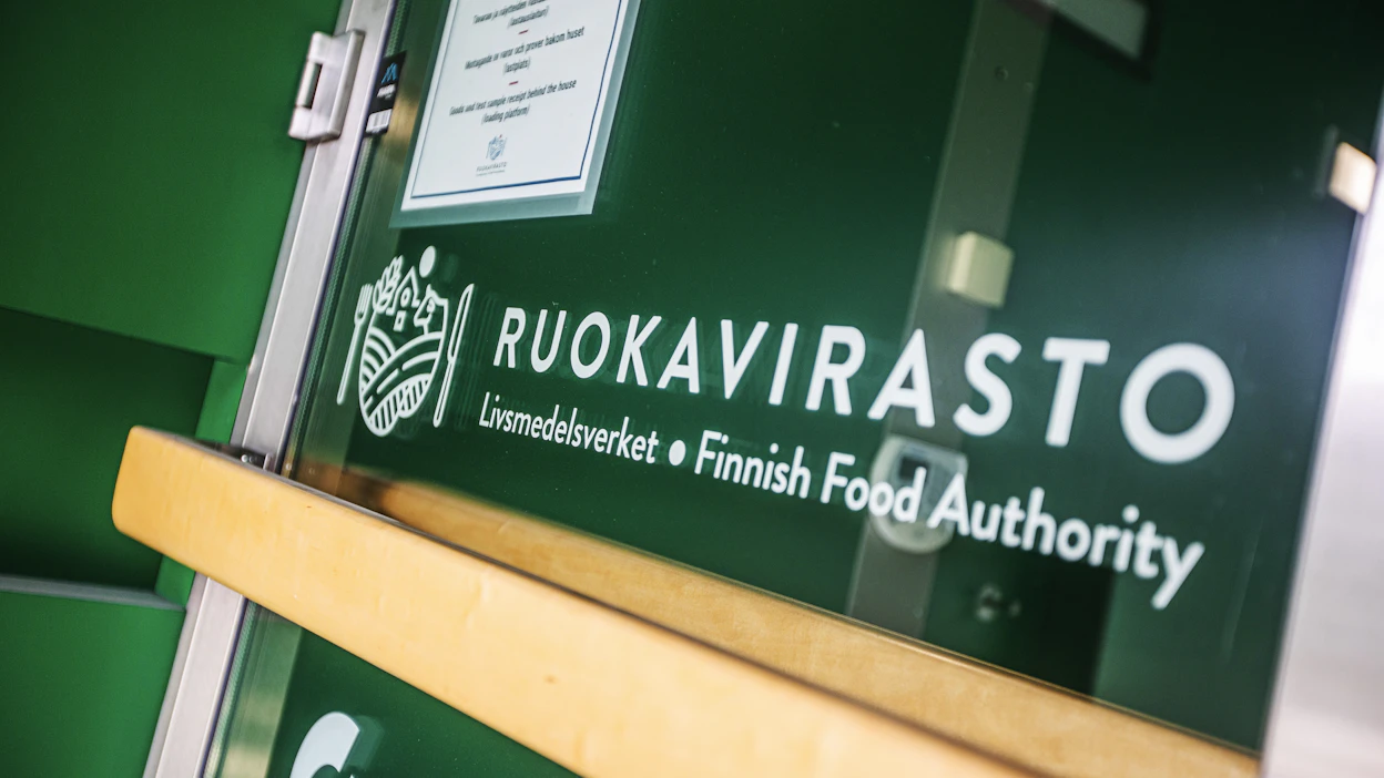 Ruokavirasto hoitaa monen muun tehtävän ohella myös maksajavirastotehtäviä eli huolehtii EU:n yhteiseen maatalouspolitiikkaan kuuluvien tukien maksatuksista.