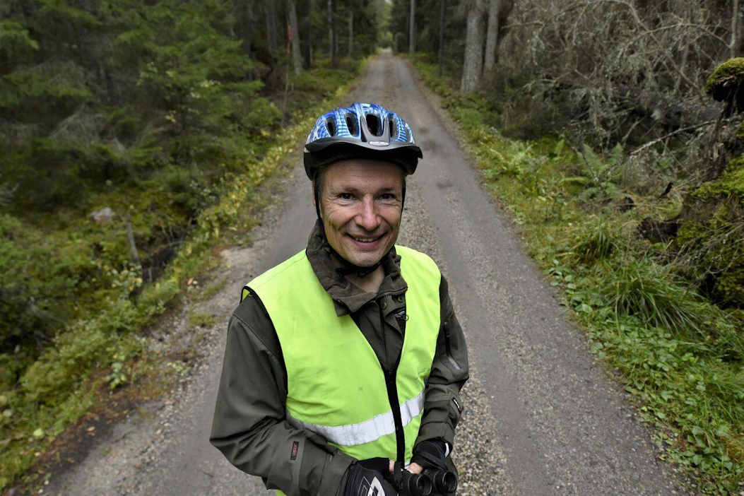 Juha Kylänpää keräsi lajihavainnoillaan yli 21 000 euroa lintujen suojelutyöhön.