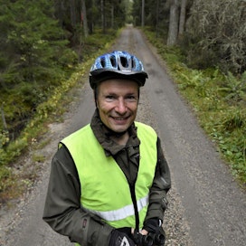 Juha Kylänpää keräsi lajihavainnoillaan yli 21 000 euroa lintujen suojelutyöhön.