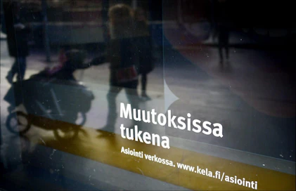 Toimeentulotukihakemukset ovat ruuhkauttaneet Kelan.