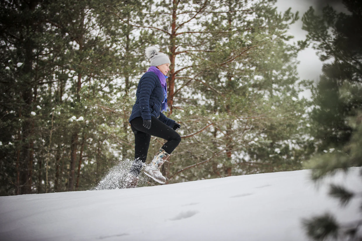 Marika Makkonen osti hiljattain omaa metsää kotiseudultaan Pohjois-Karjalasta. ”Olen aina sanonut, että jos on mielenkiintoa hoitaa metsänsä itse hyvin, se on aina paras tilanne”, hän sanoo.