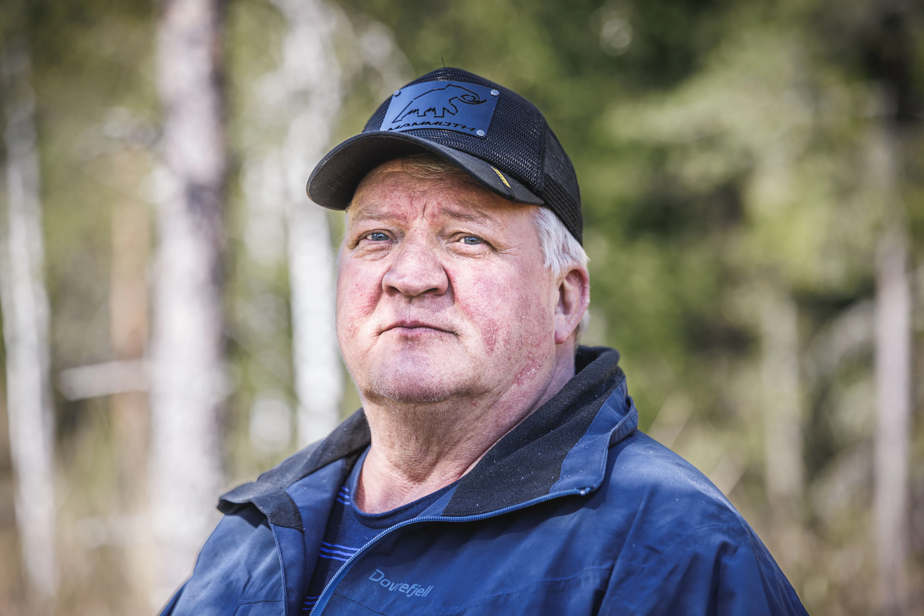 Arto Ahola on työskennellyt VMI:n parissa vuodesta 1988. Tulkinnanvaraisia tilanteita maastossa tulee paljon, joten mittaajien kouluttaminen on tärkeää.