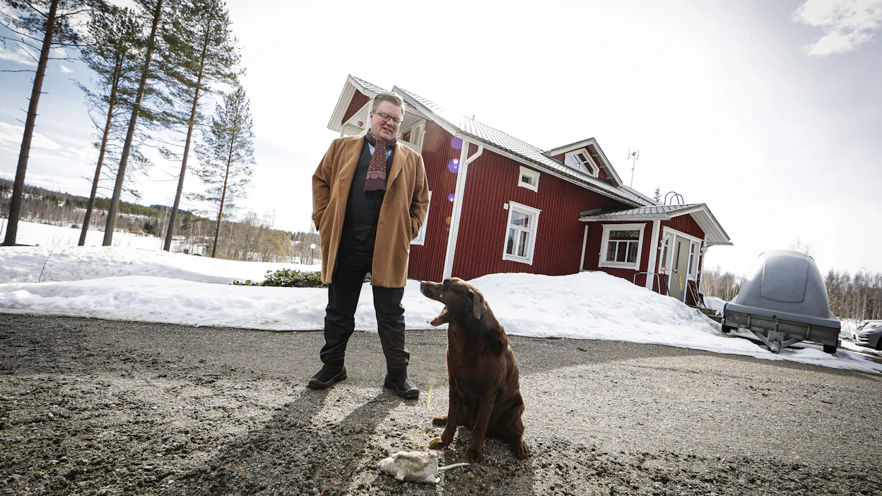 Eri puolilla Suomea on runsaasti kiinteistöjä, jotka eivät ole aktiivisessa käytössä, mutta eivät myöskään kaupan. Kiinnostunut ostaja joutuu tyypillisesti soittelemaan useita puheluja saadakseen selville, olisiko kiinteistö myynnissä. Näin oli myös kunnanjohtaja Mika Pasasen talokaupan kohdalla Konnevedellä. MTK:n hanke pyrkii edistämään maalle haluavien ja kiinteistöistä luopumista pohtivien kohtaamista.