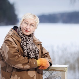 Keski-Suomen aluehallituksen puheenjohtaja, keskustalainen Maria Kaisa Aula pitää sote-puolen henkilöstöpulaa suurimpana uhkana lähipalveluiden säilymiselle.