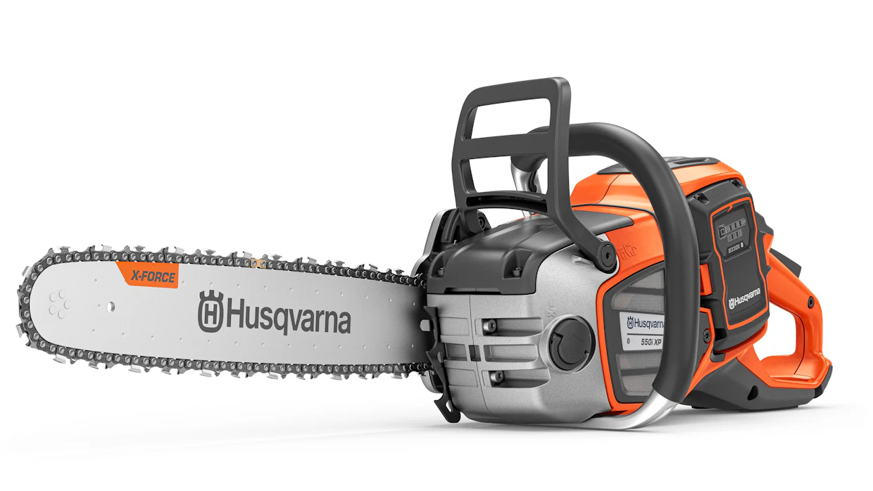 Uusi 550i XP nostaa husqvarnan akkusahamalliston suurimman tehon 50-kuutioisten polttomoottorisahojen tasolle.