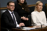 Gallupissa eniten on vahvistunut tyytyväisyys hallituspohjaa ja valtiovarainministeri Riikka Purraa (ps.) kohtaan. Kuvassa myös pääministeri Petteri Orpo (kok.). Arkistokuva. LEHTIKUVA / Emmi Korhonen. 