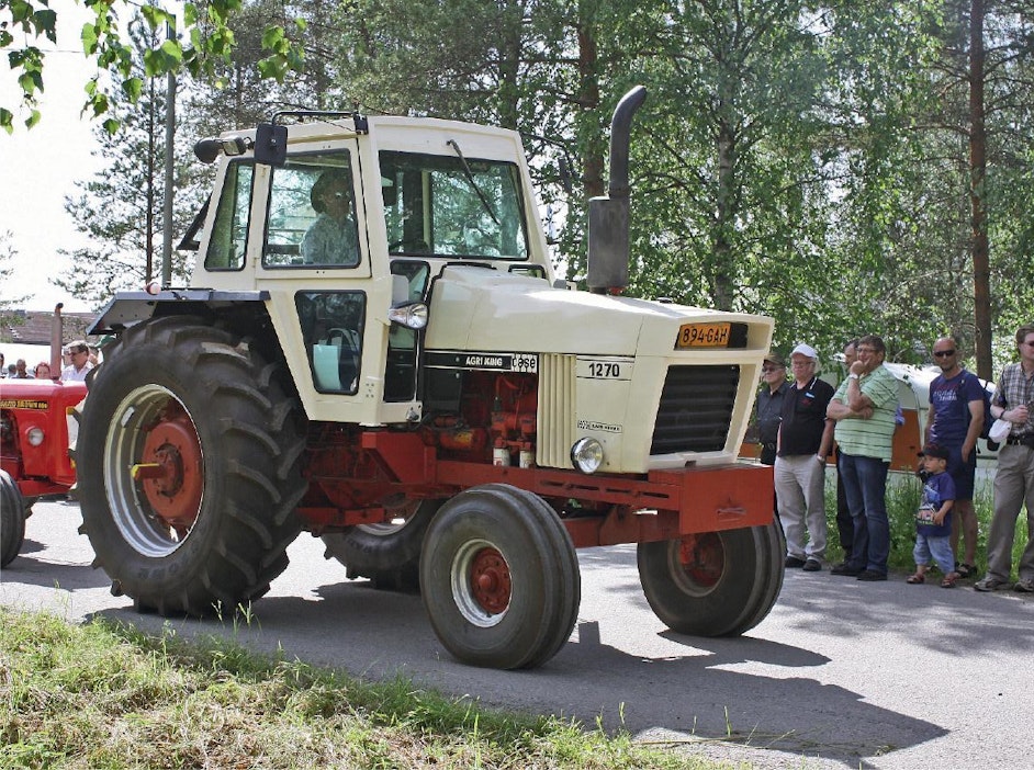 Case 1270 Agri King -traktori oli uuden ajan preeriavetäjä – Suomen tulo  tyssäsi turvallisuusriskeihin - Weteraani - Koneviesti