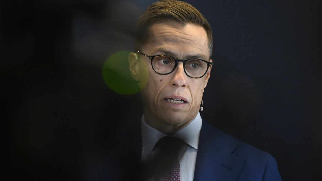 Presidentiksi valittu Alexander Stubb sanoo, että Donald Trumpin Nato-kommenttien suhteen kannattaa pysyä rauhallisena ja panostaa Suomen Nato-jäsenyyteen.