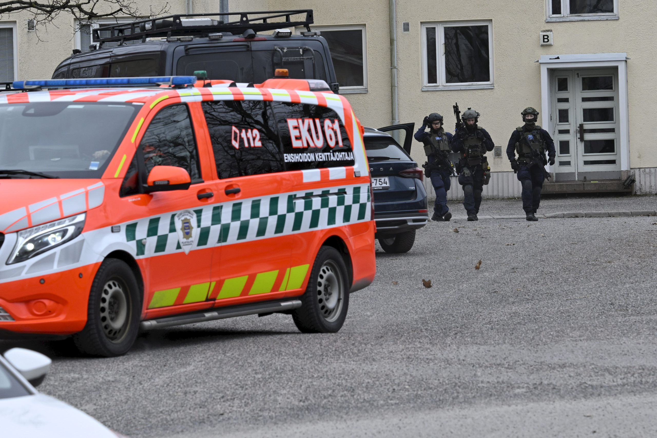 Poliisi: Yksi Lapsi Kuollut Vantaalla Viertolan Koulun ...