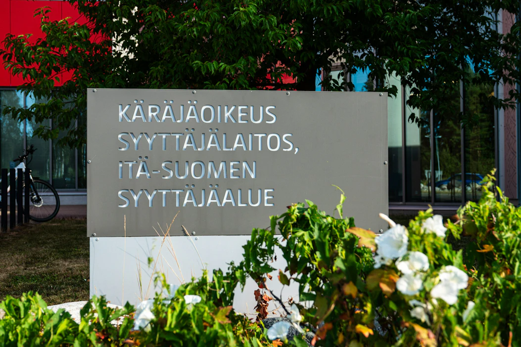 Maahantuodun kokaiinin arvo olisi käräjäoikeuden mukaan ollut katukaupassa satojatuhansia euroja. Arkistokuva. LEHTIKUVA / Jarno Artika.